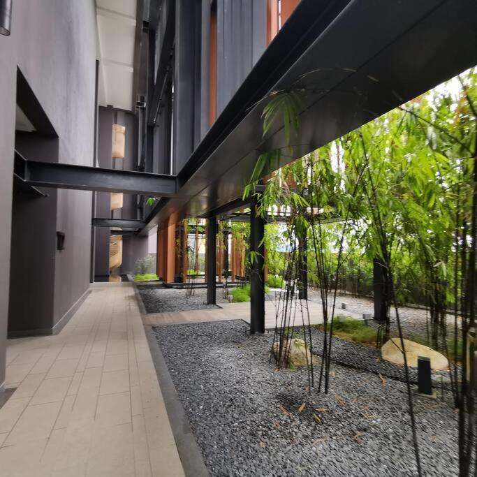 Bukitbintang-klcc-pavilion-2-12pax-infinitypool-netflix-balcony-superfastinternet Pangsapuri