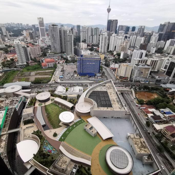 Pangsapuri Bukitbintang-klcc-pavilion-2-12pax-infinitypool-netflix-balcony-superfastinternet Kuala Lumpur